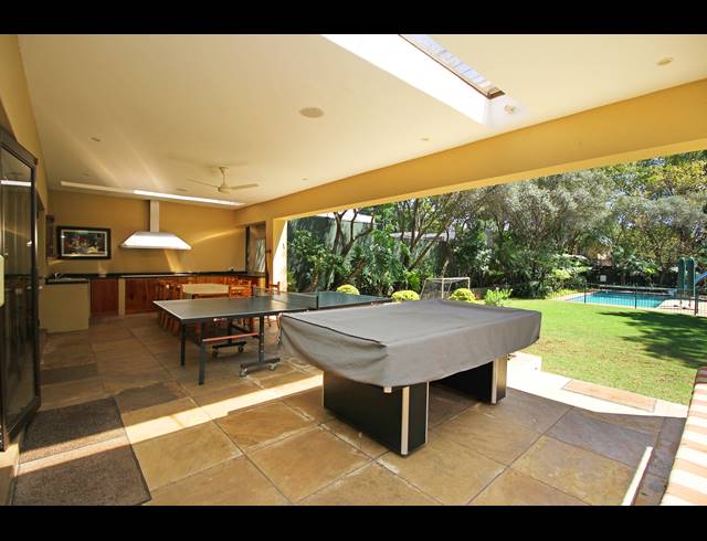 7 BEDROOM HOUSE FOR SALE IN ORCHARDS